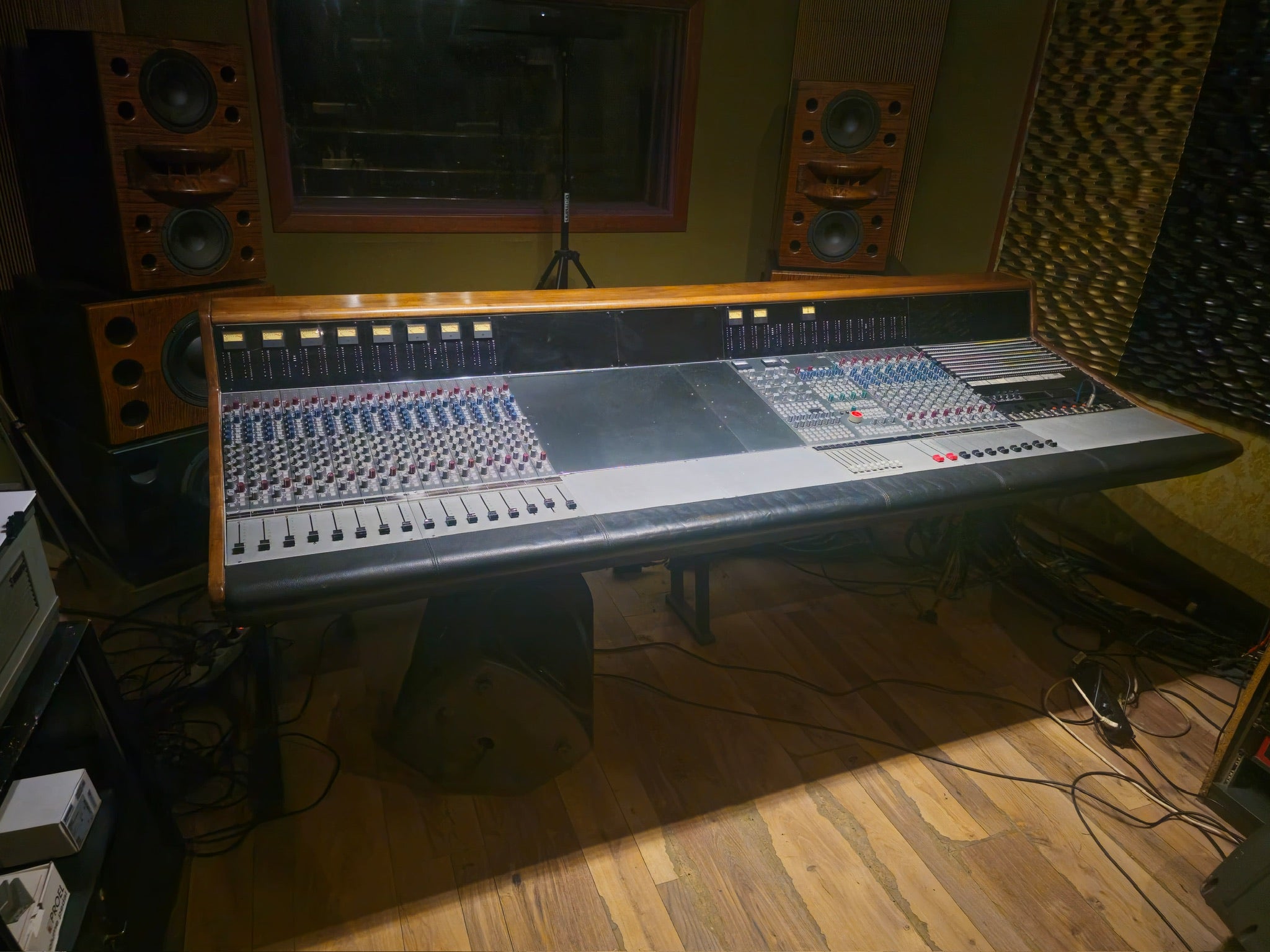 Custom Series 75 - Powered by Neve - 24 Channel Console - Preowned