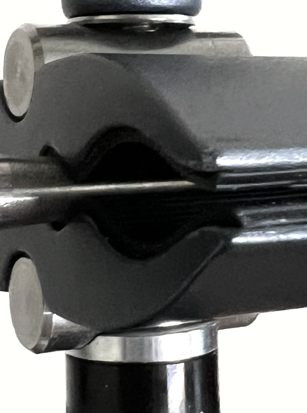 Triad-Orbit IO-C2 – IO-Equipped Python Clamp
