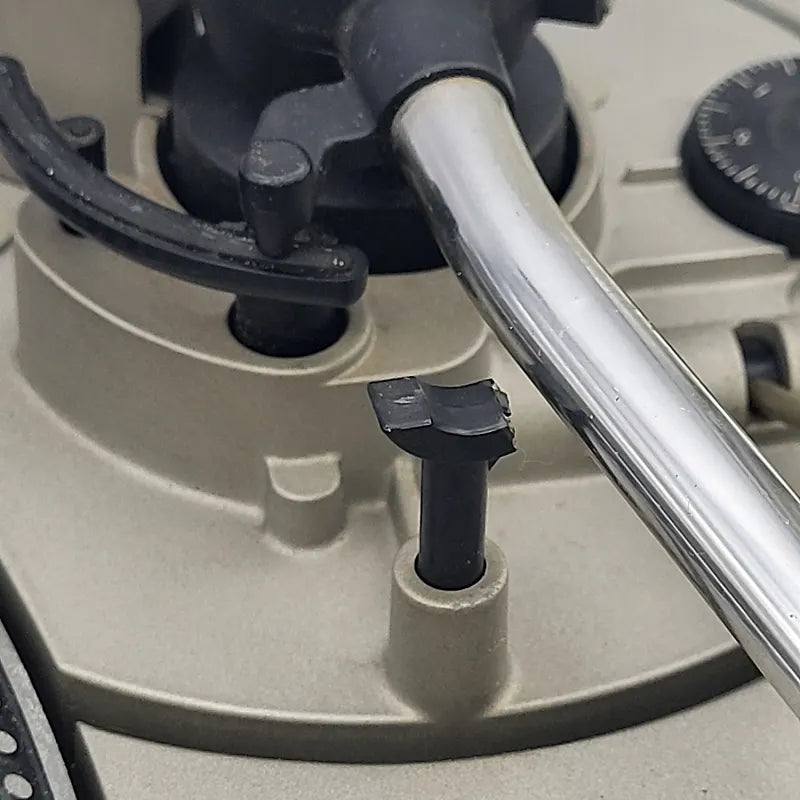 Technics SL-1800 Direct Drive Turntable 1977 - 1981 - Silver