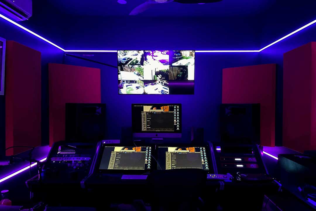 Home Studio - Wiz Khalifa