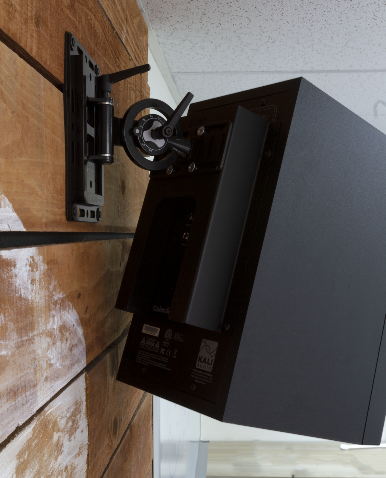 Kali Audio IN-5 - 5" Active Studio Monitor