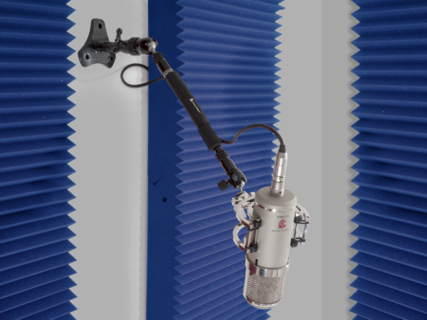 Triad-Orbit IO-W - IO-Equipped Wallplate