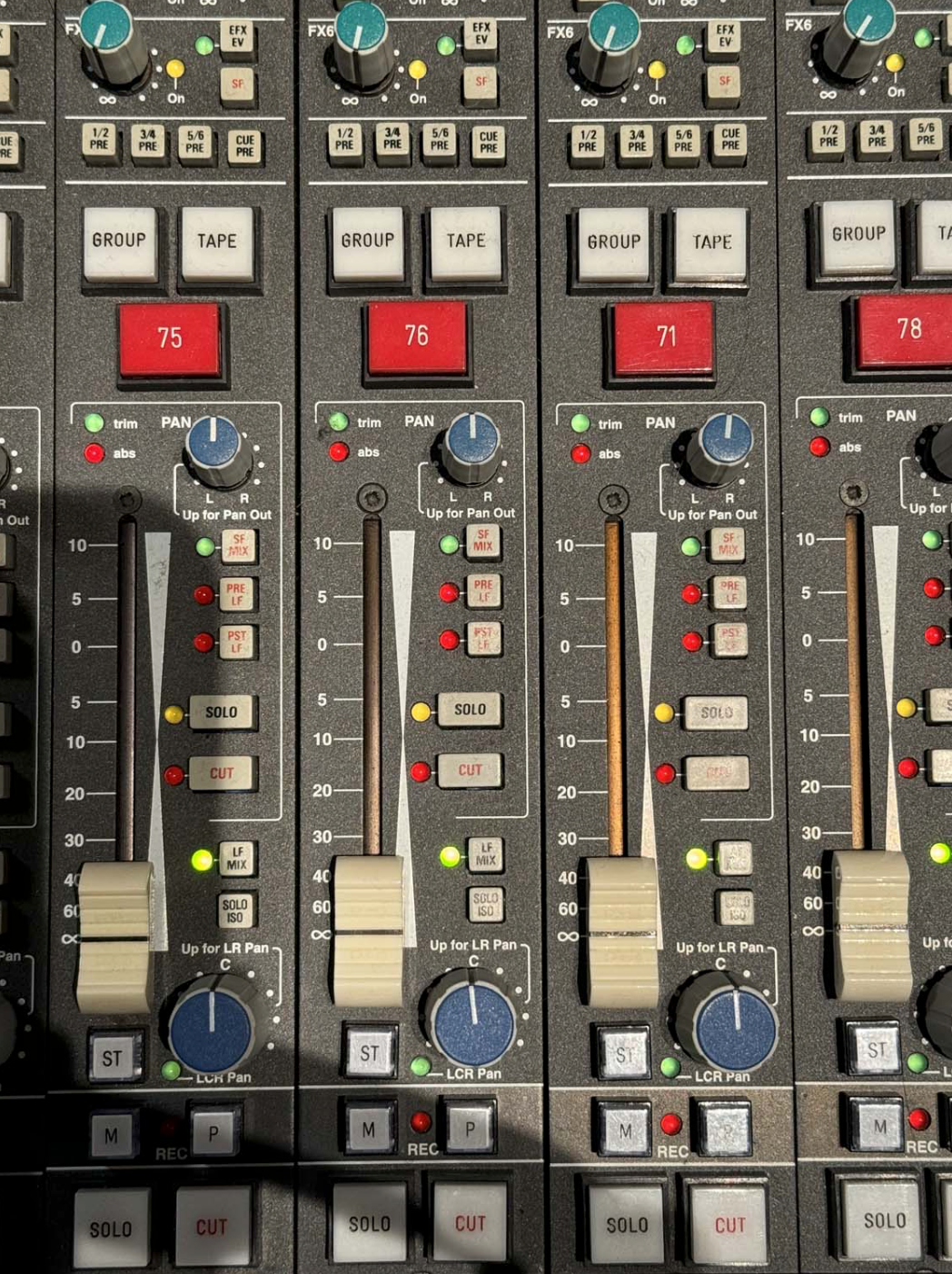 Solid State Logic SSL XL-9080K Recording Console