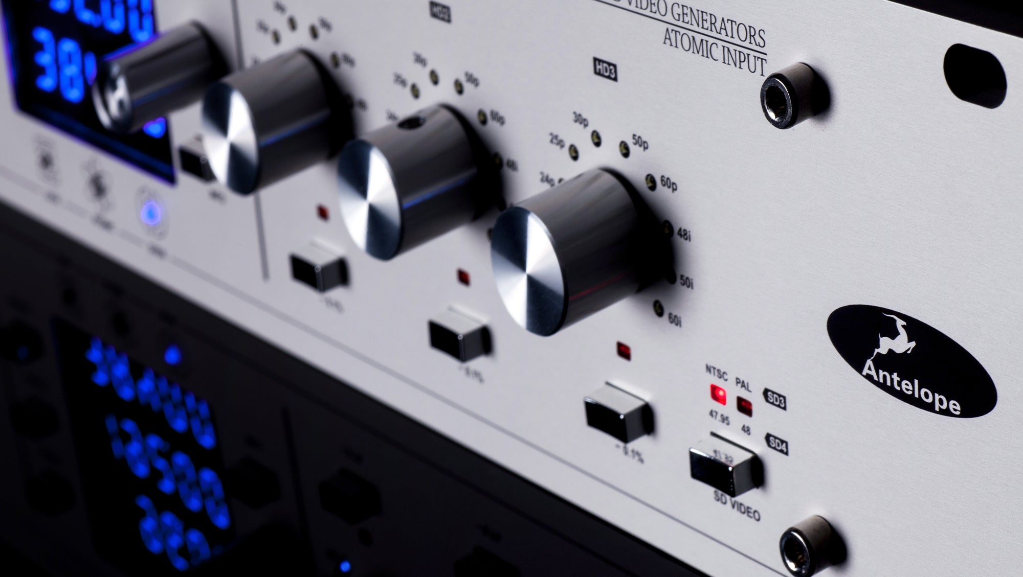 Antelope Audio TRINITY | 384 kHz HD Master Clock