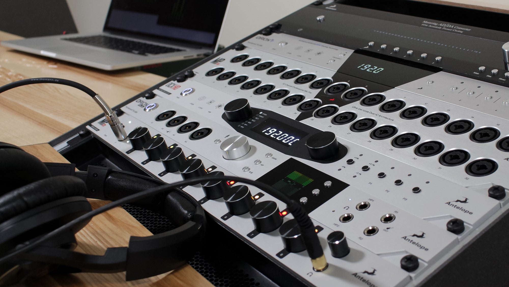 Recording Equipment,Computer Audio - Antelope Audio - Antelope Audio Isochrone OCXHD - Professional Audio Design, Inc