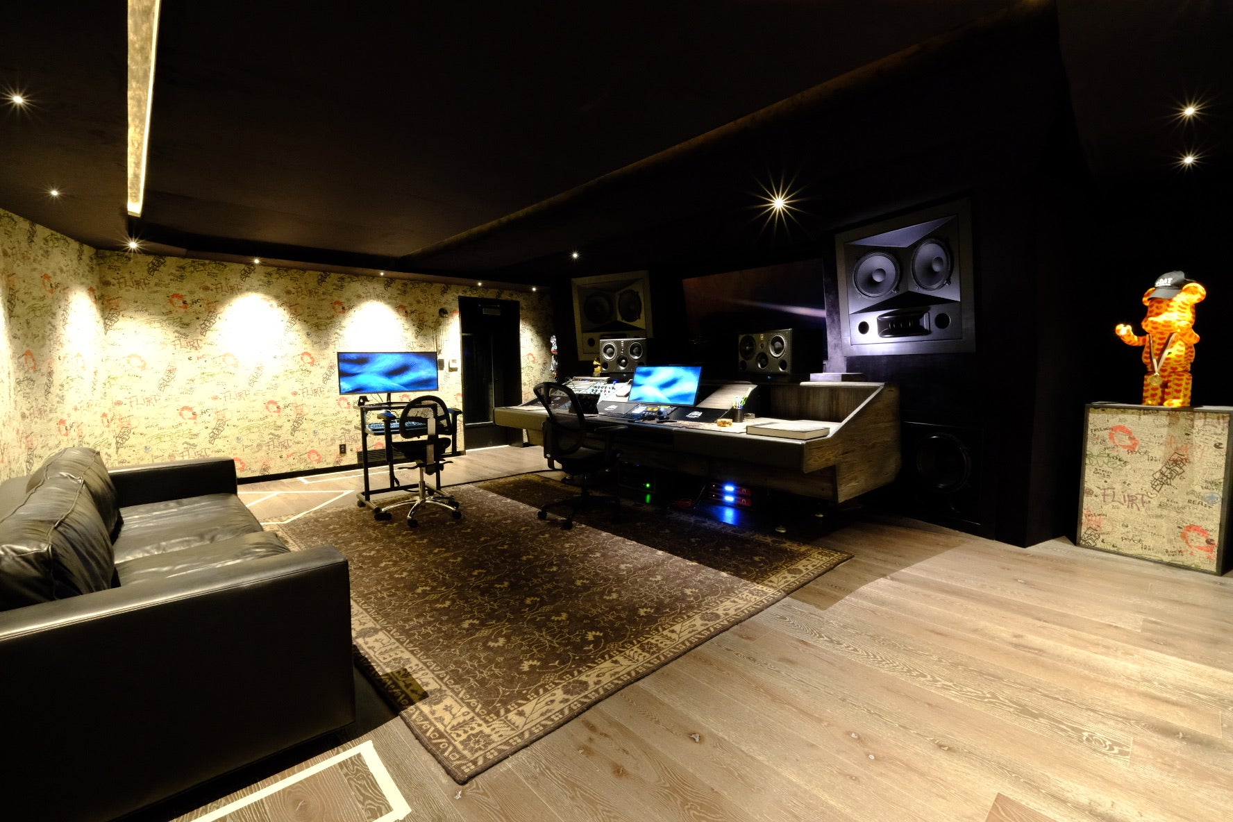 Jaycen Joshua – Canton House Studios
