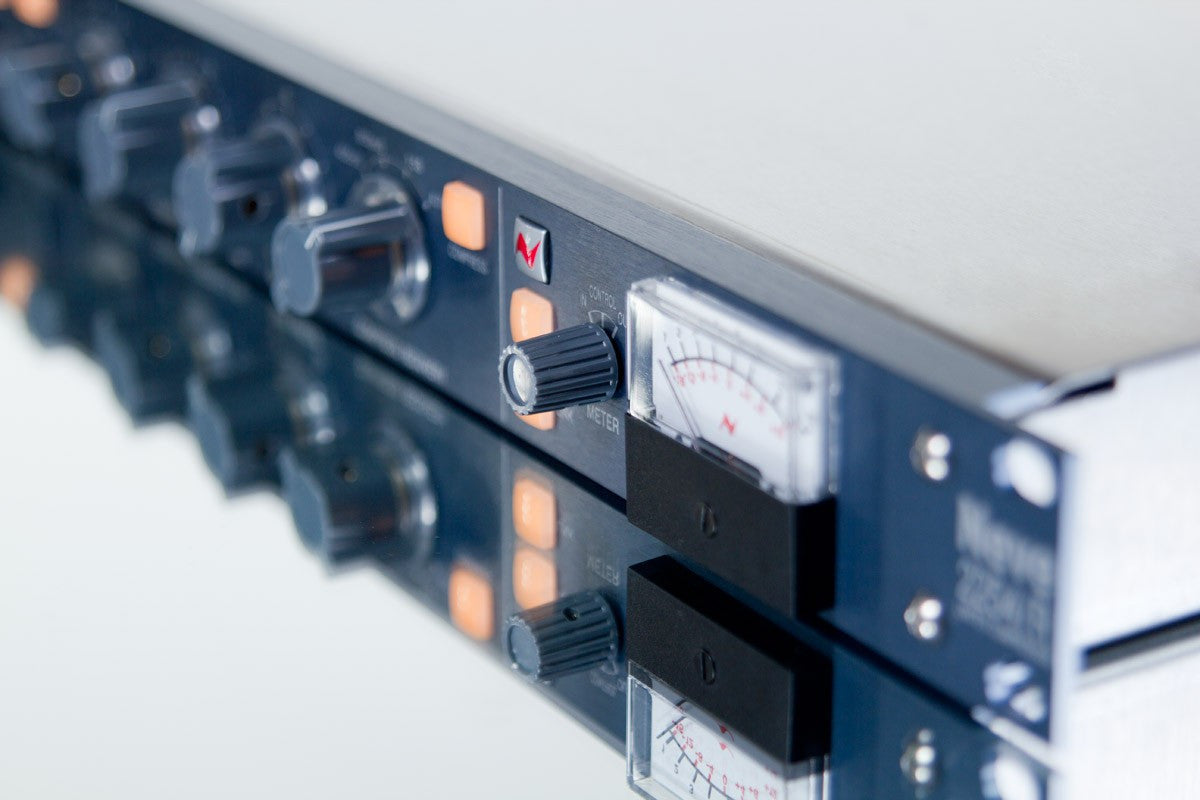 Recording Equipment - AMS Neve - AMS Neve 2254/R Mono Limiter/Compressor - Professional Audio Design, Inc